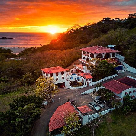 Beachside Stay At Villa Viyarte Сан-Хуан-дель-Сур Экстерьер фото